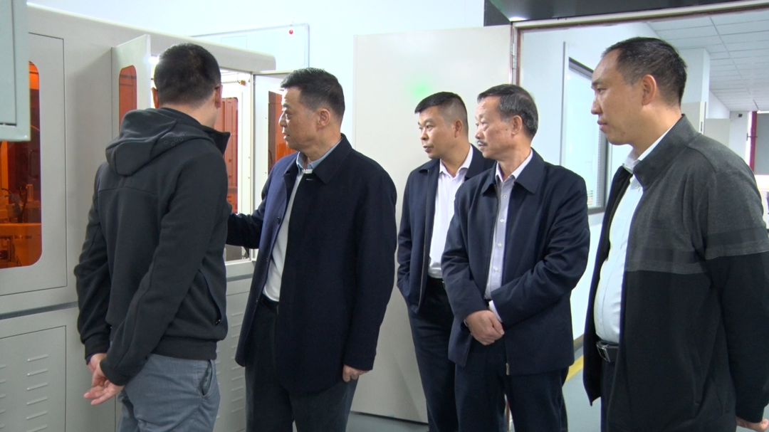 张爱国到永兴县调研园区建设情况