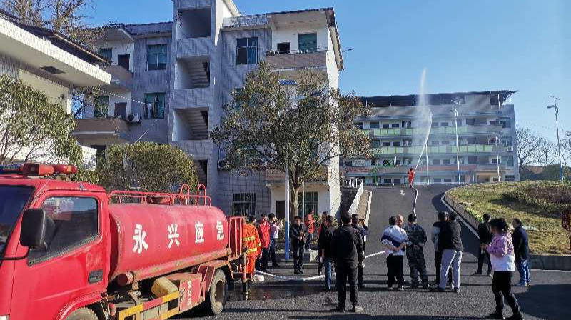 鲤鱼塘乡村振兴进行时乡村治理篇|开展森林防火应急演练 防患于未“燃”