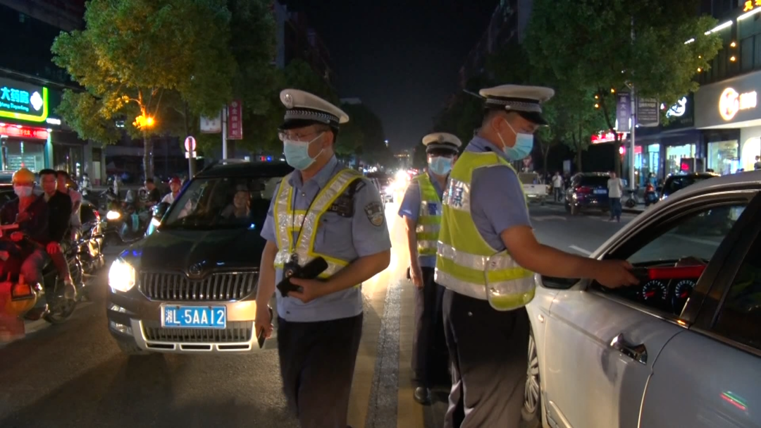 永兴县公安局交警大队：“五一”节前严查酒驾不放松