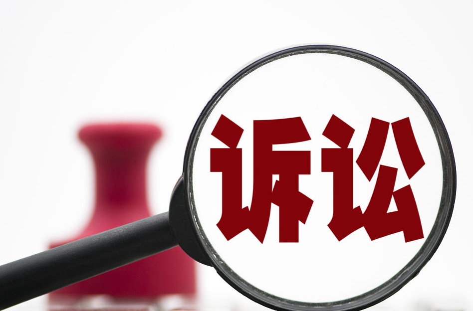 学生在校内意外相撞致残，各方责任如何划分？