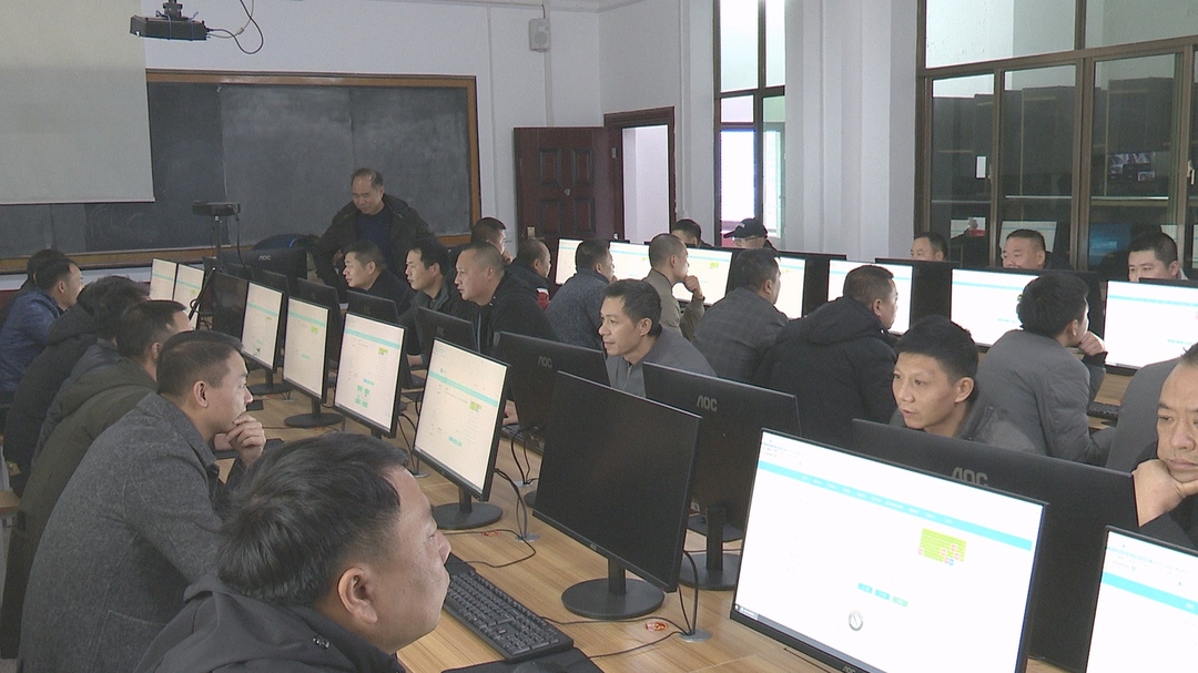 永兴县机关事务服务中心开展公车驾驶员交通法规竞赛