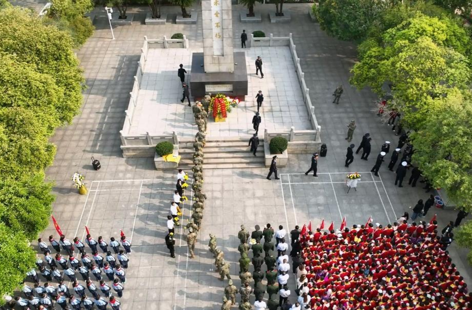 我們的節(jié)日·清明|清明祭英烈 精神永傳承