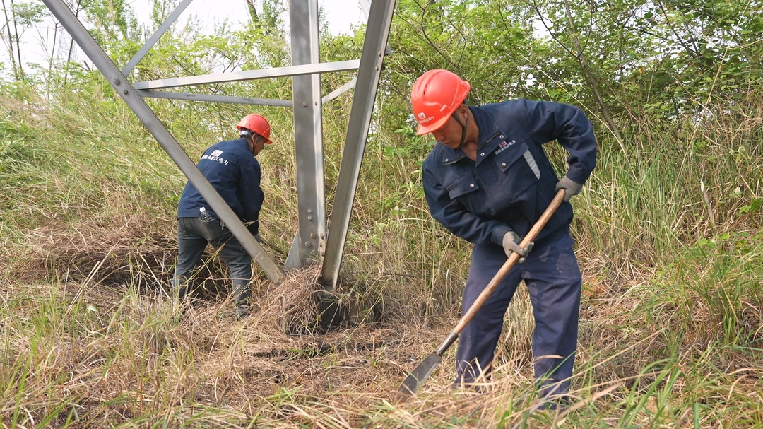 “人防+技防”筑牢防线 郴电国际永兴分公司全力防山火