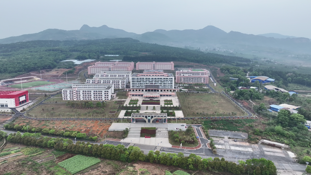 离高考不足两个月，老师建议：考生应保持平和心态扎实备考