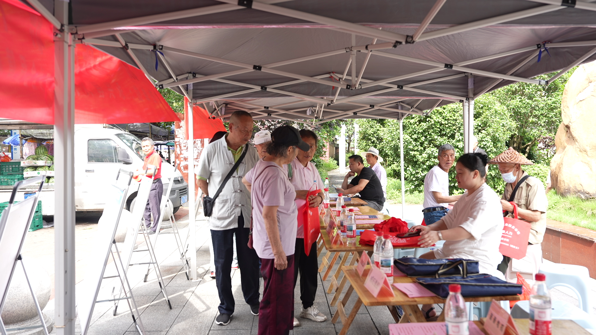 永兴：举办民营企业专场招聘会