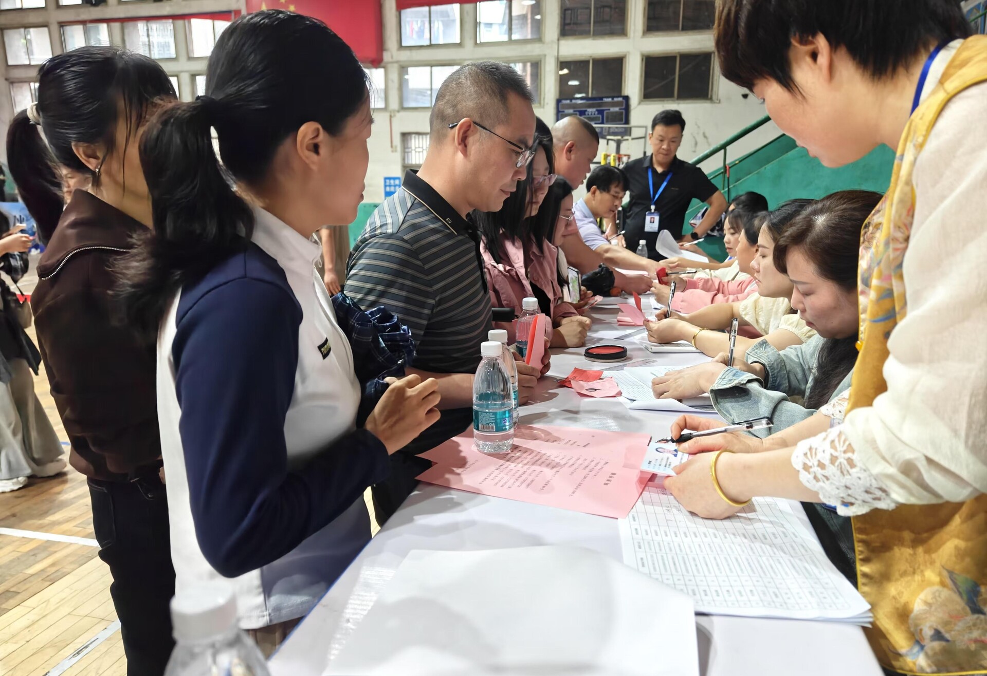 永兴：公租房公开集中抽签分房