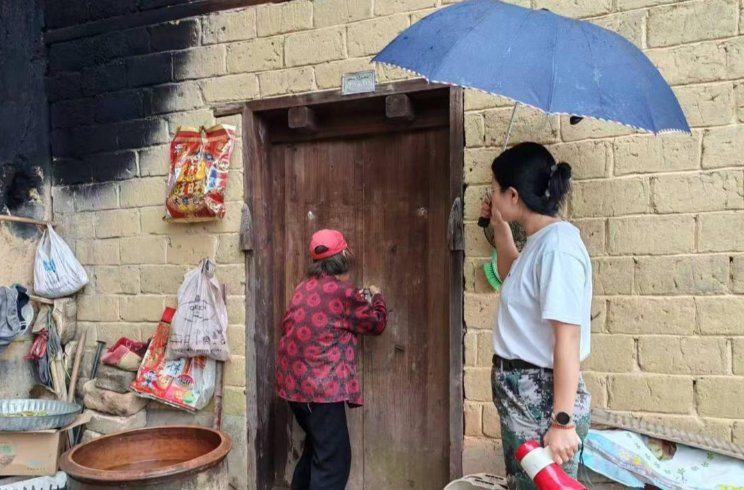 永兴县鲤鱼塘镇：严阵以待 全力应对强降雨天气