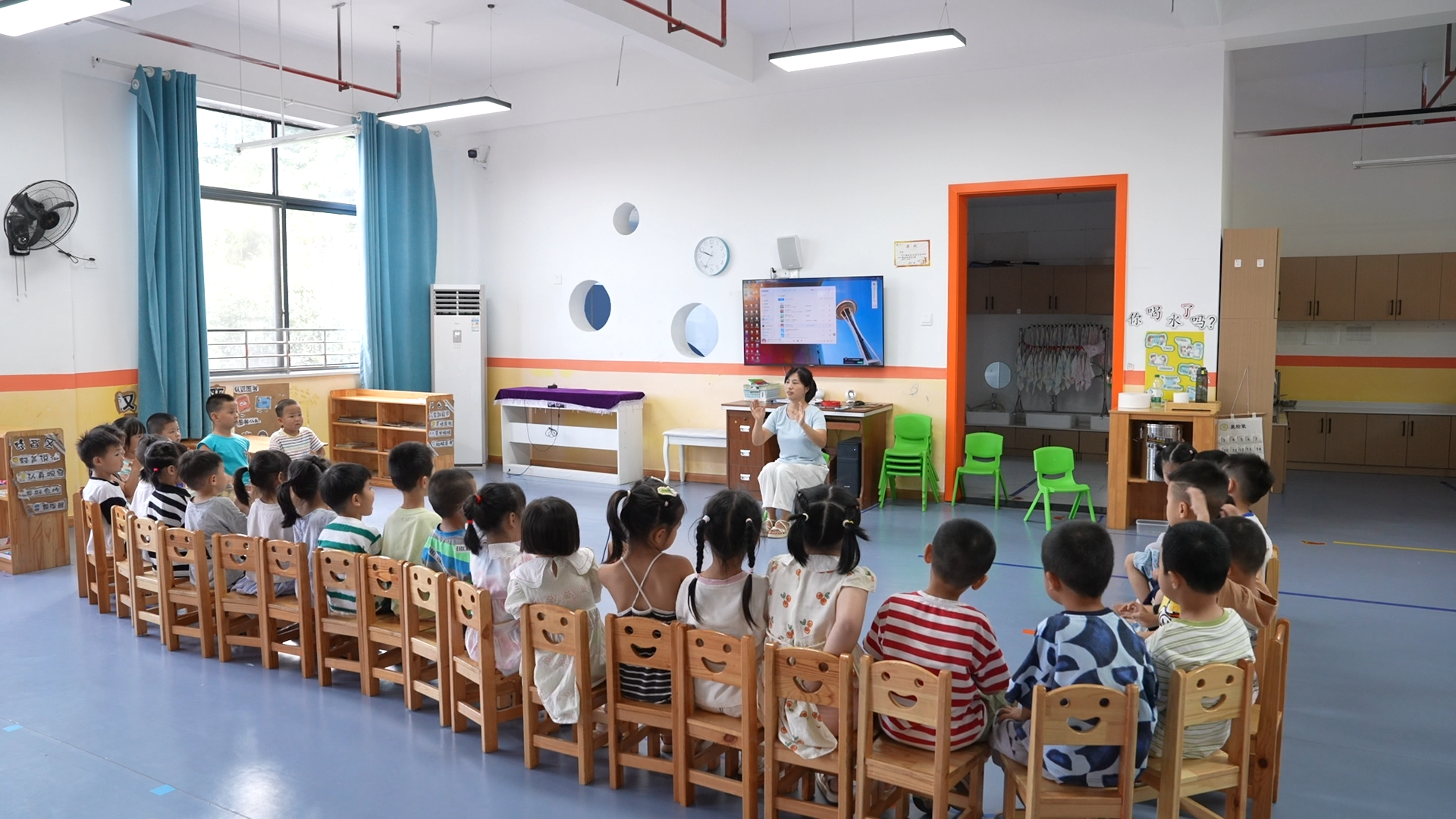 永興：關(guān)心關(guān)愛未成年人 假期托管班解決職工“暑期看娃難”