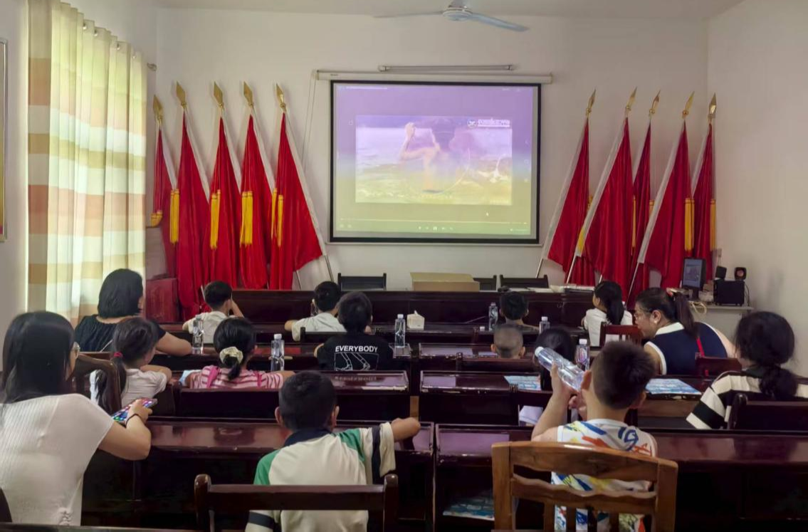 永兴便江街道：恳谈会搭台 织密夏日防溺水“安全网”