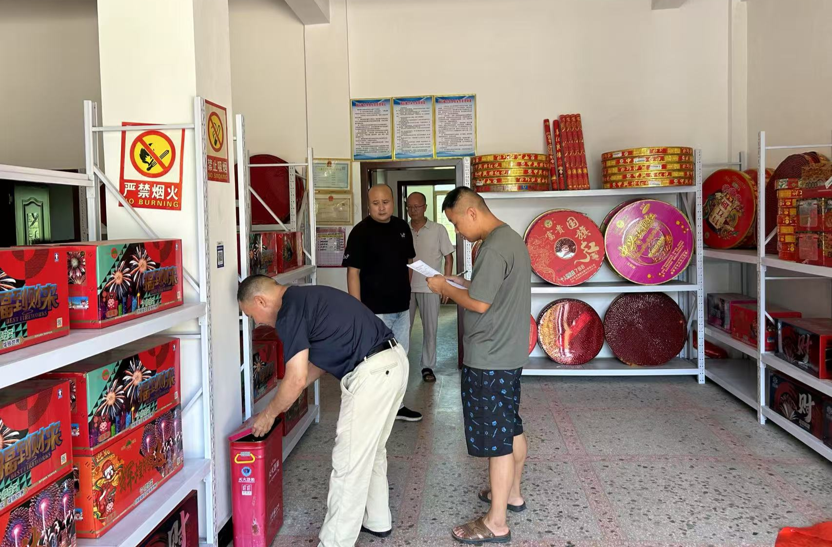 永兴县高亭司镇：深入开展“打非治违”整治行动