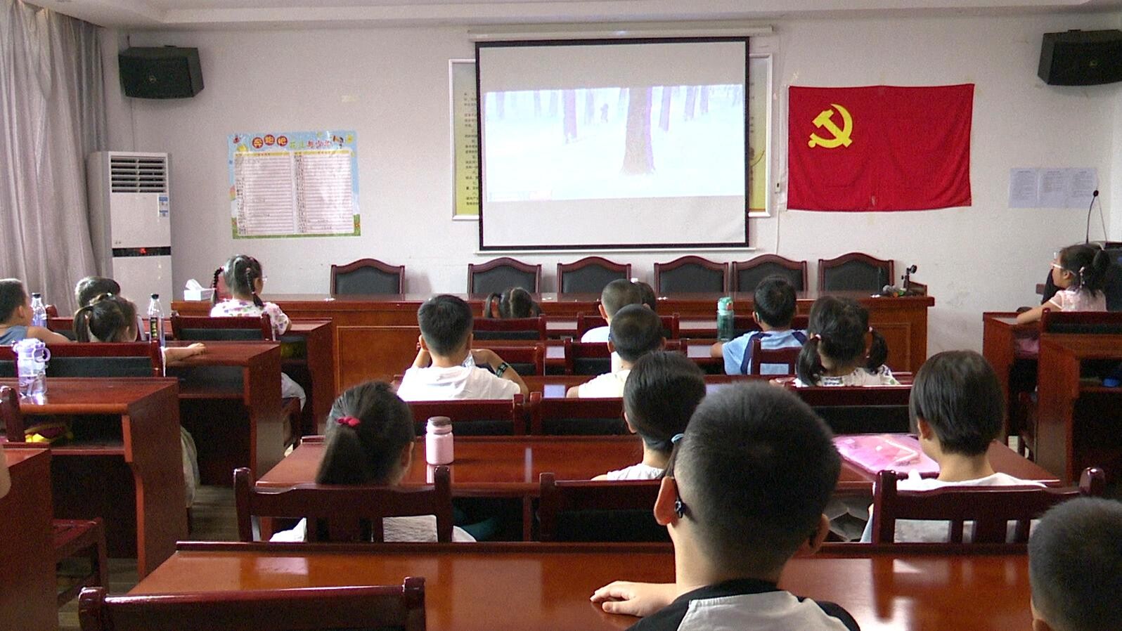 文明實踐我行動 | 永興縣：“七彩假期·情暖童心”公益暑期托管班開班