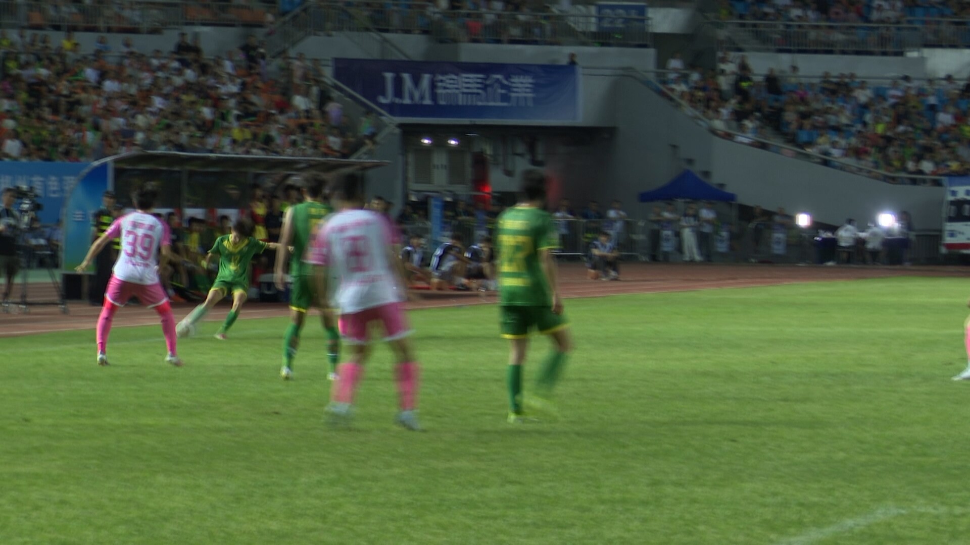 聚焦“湘超”郴州赛区|“湘超”联赛郴州主场揭幕战 郴州队3:4惜败常德队