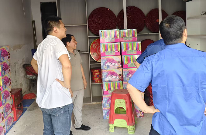 永兴县大布江乡：用心守护“双节”安全 全力筑牢平安底线