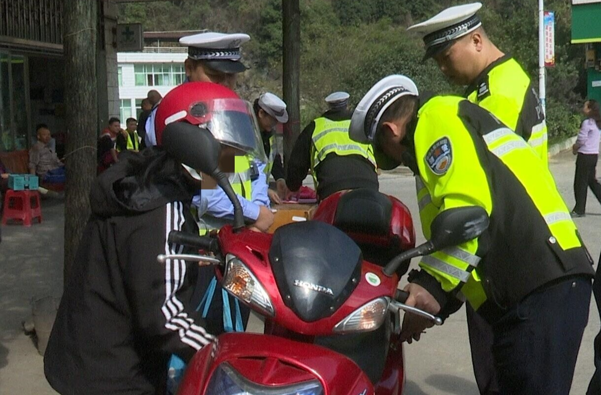 全民守护安全行动|永兴县开展道路交通安全整治第十次联合执法行动