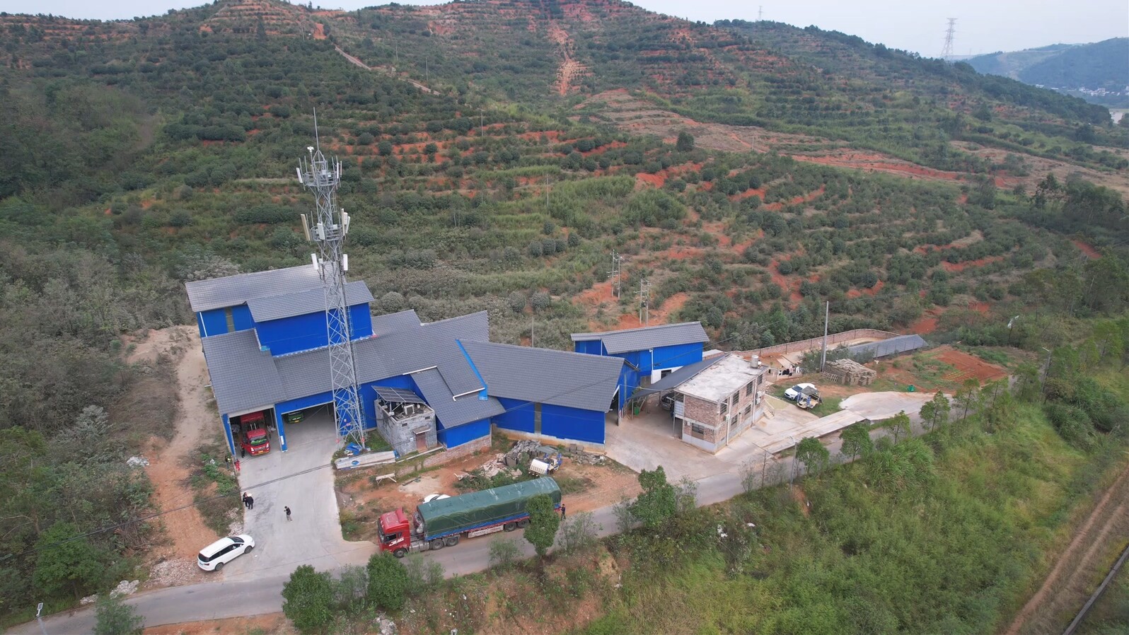 永兴：烘干机“火力全开” 为秋粮丰产保驾护航