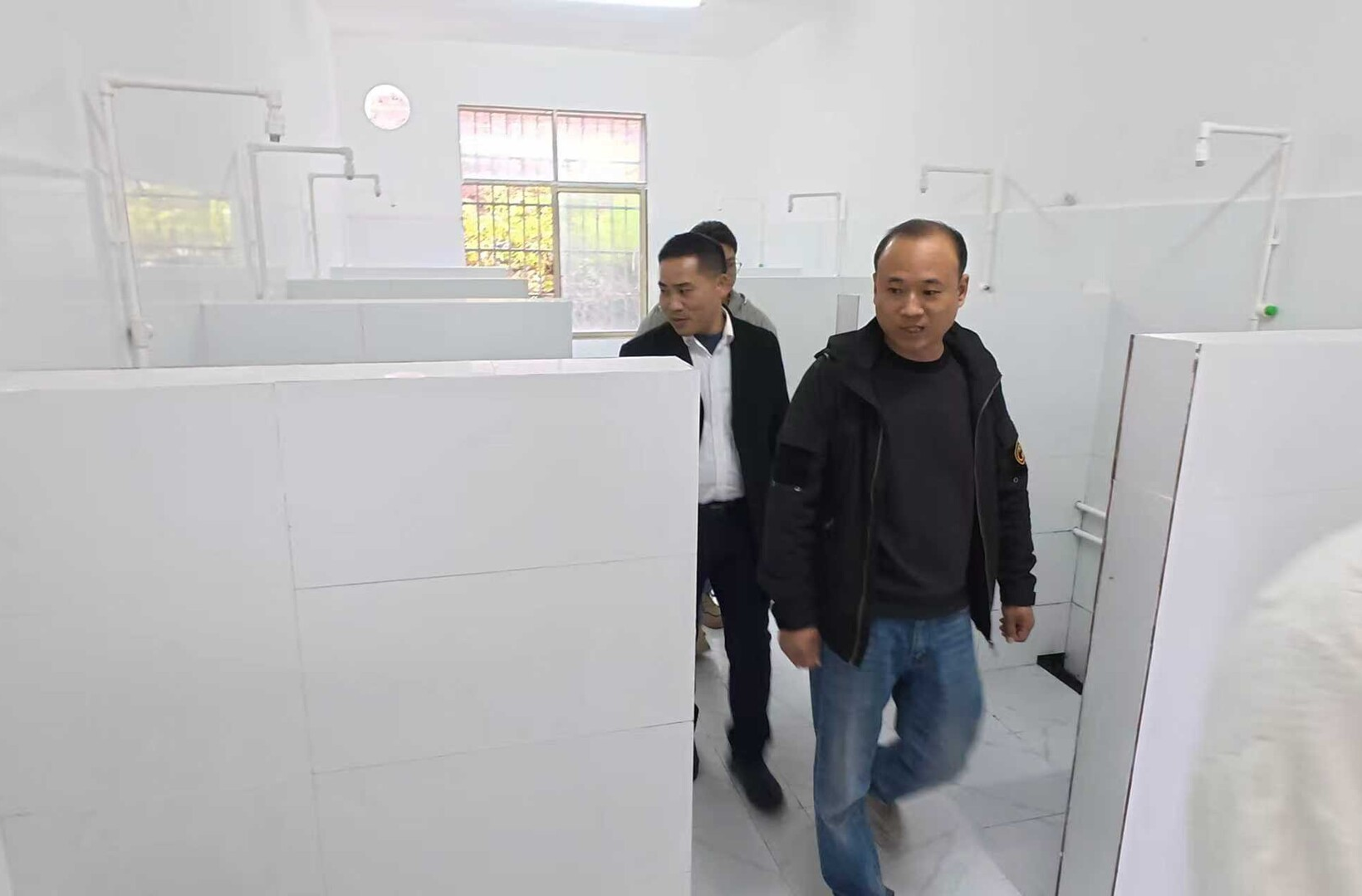 永兴县：巡察学校送给学生那些冬日里的温暖