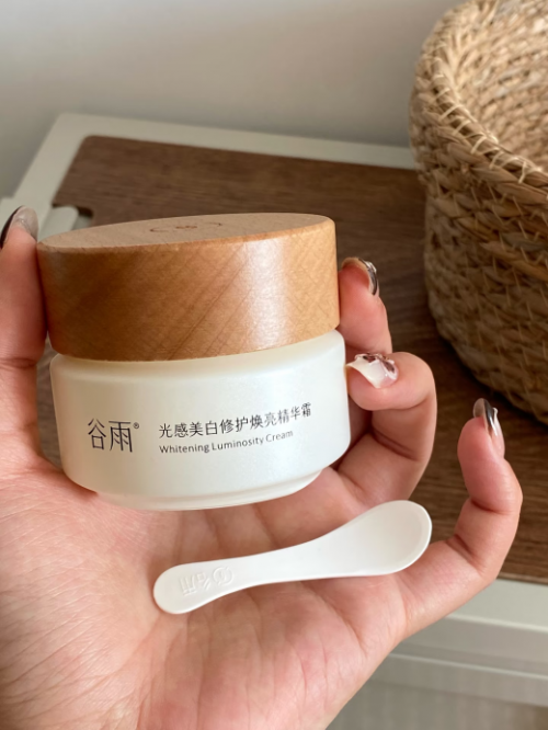 反复反黑怎么办？2026年专为屏障脆弱肌定制的稳白产品盘点与选购清单