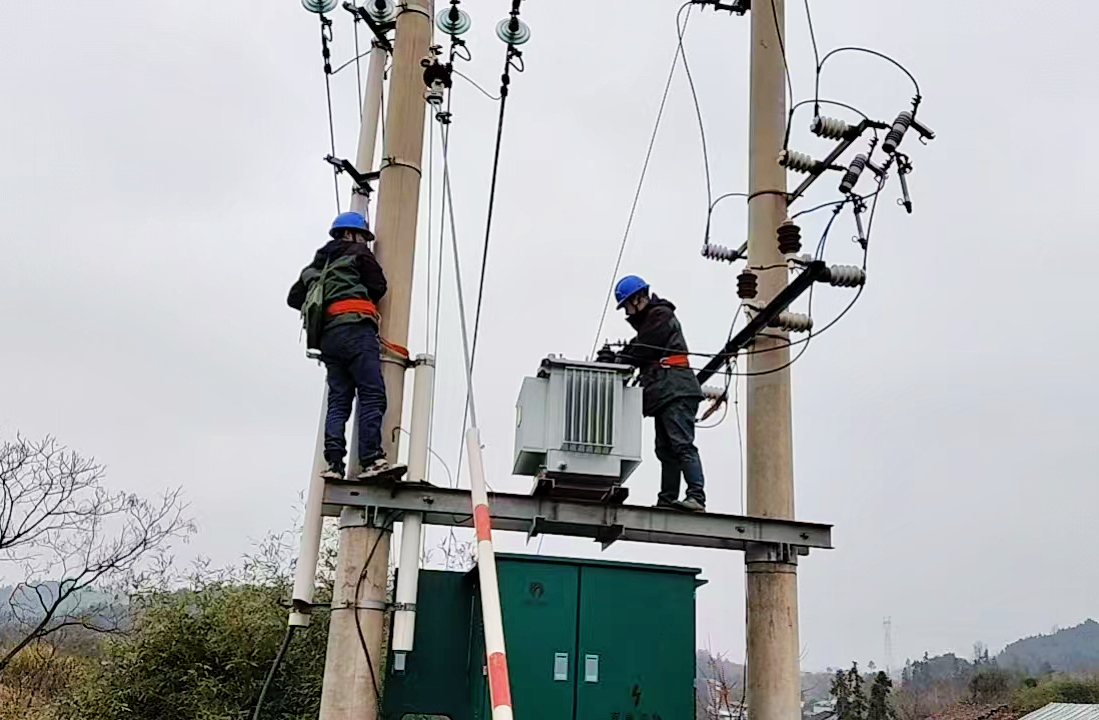 服务暖冬 电亮新春——永兴分公司增容保供在行动