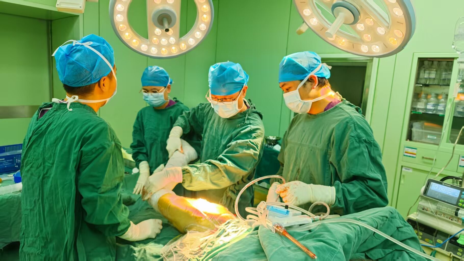 永兴县人民医院：“保肌”关节置换术，让高龄骨折患者重走稳步路