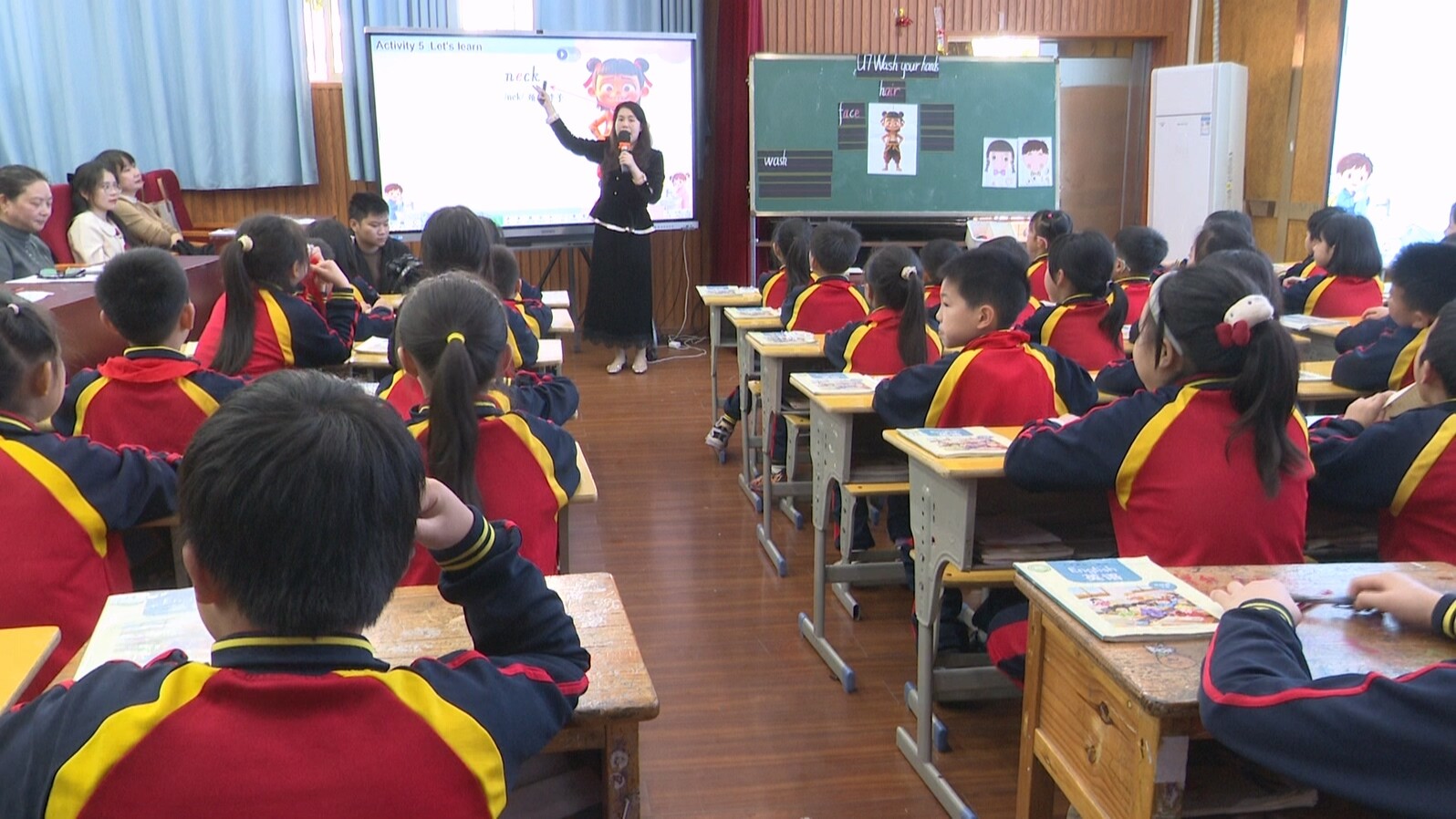 开局八好 乘势而上｜永兴县红旗实验小学：教学开放周搭建家校共育桥梁