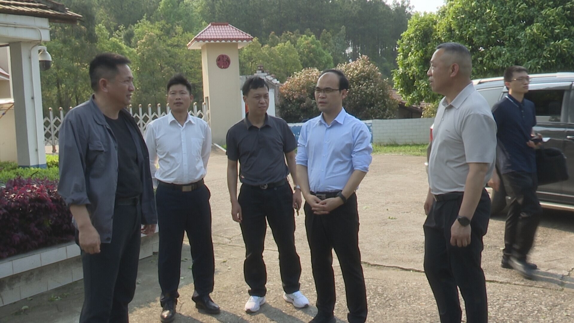 王武文到洋塘乡调研安全生产、烤烟生产等工作