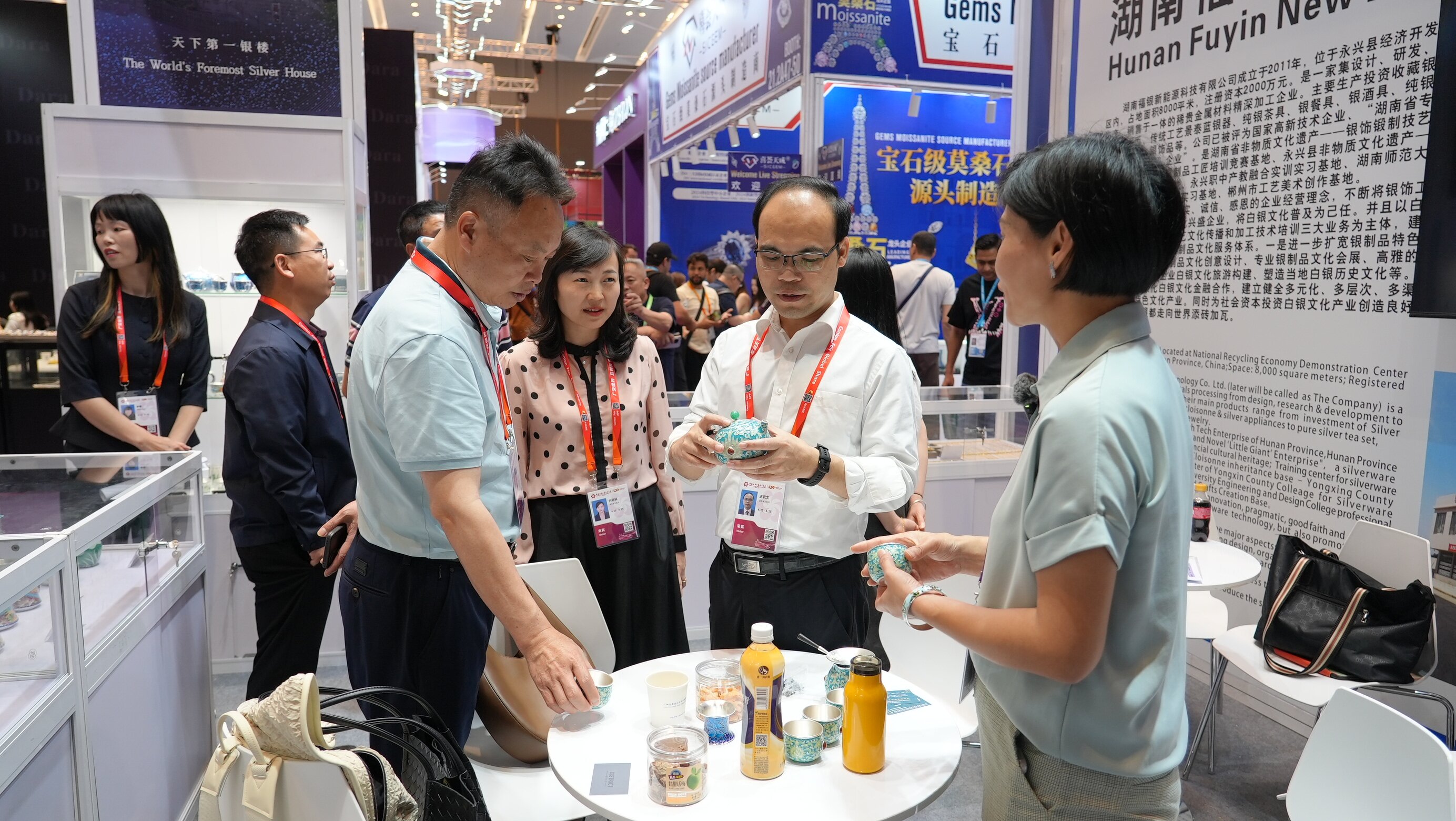 王武文率队到广交会展馆巡馆并招商