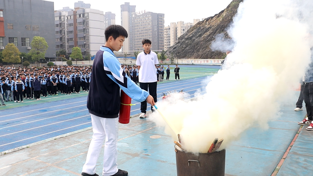 全民守护安全行动|实战演练强技能  守护校园筑平安