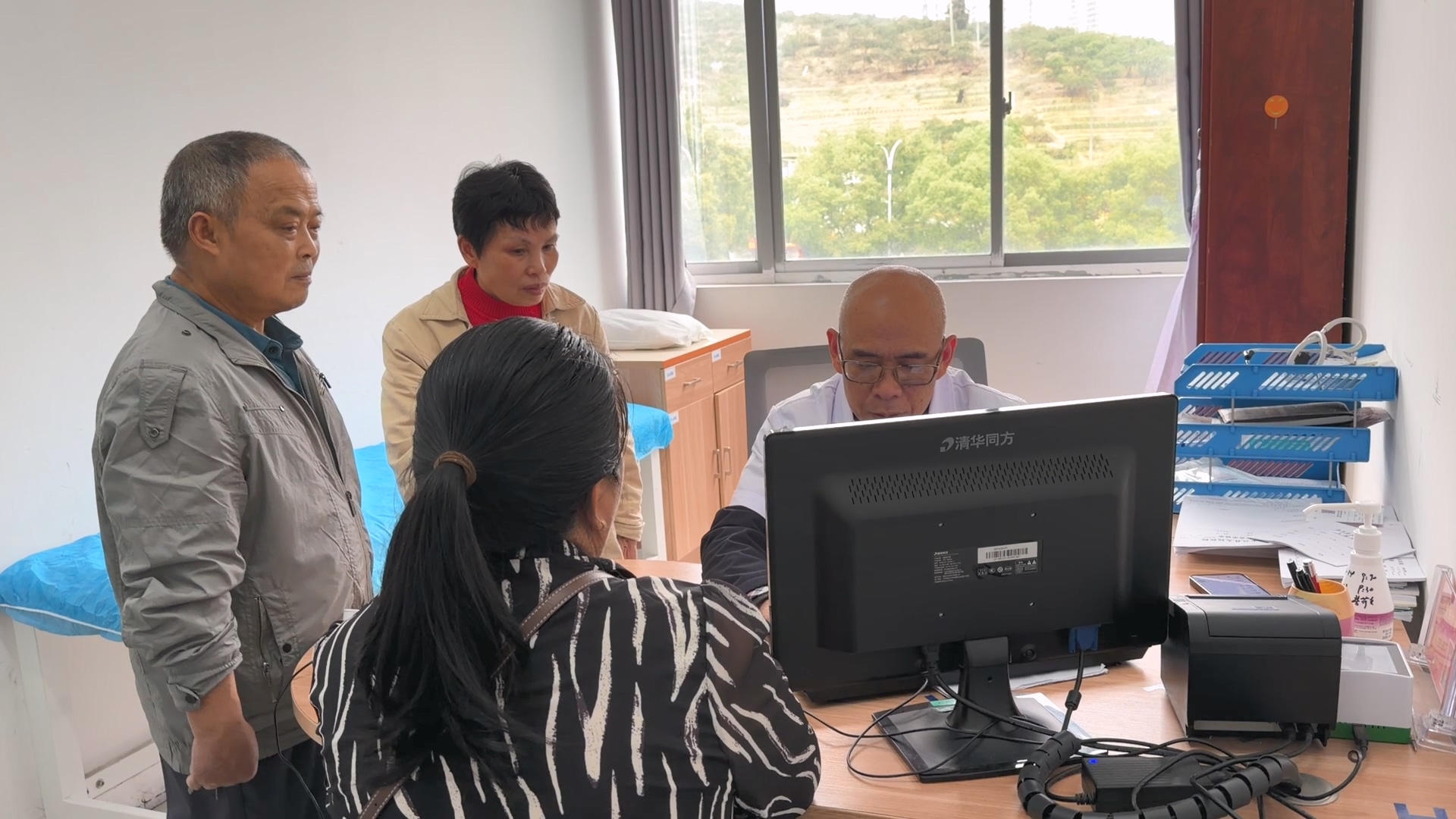加强医联体建设 提升基层医疗服务|何劲松：名医下沉惠民生 匠心筑就健康屏障