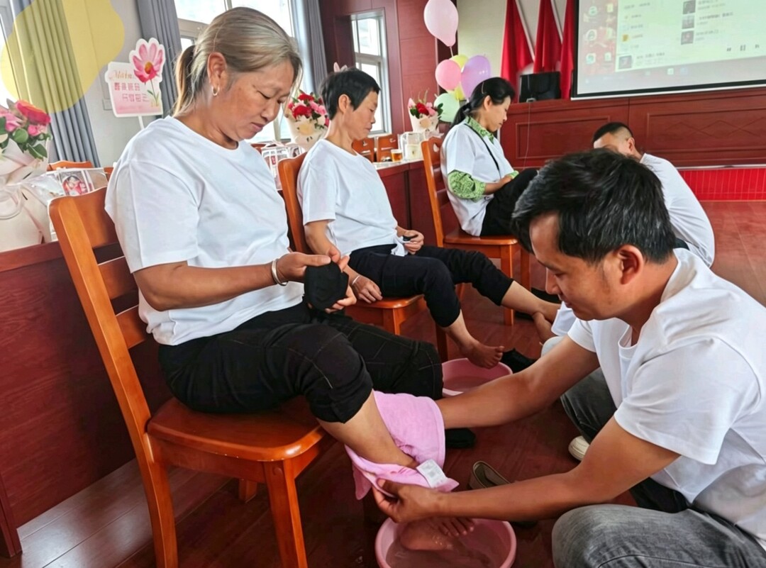 永兴县金龟镇举办成年人专属母亲节主题活动
