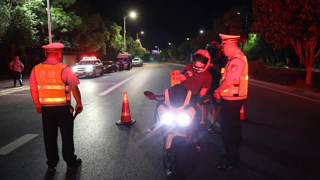 永兴县启动摩托车“飙车”及中小学生骑乘“摩电”违法行为专项整治行动