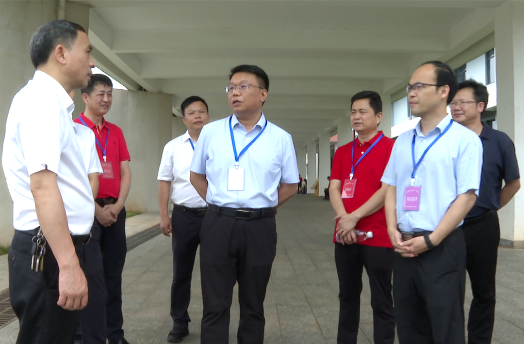 抓实抓细考务工作  确保高考平稳有序