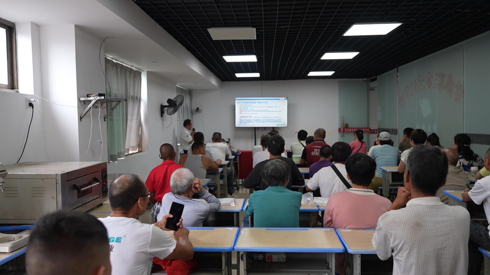 开局八好 乘势而上｜永兴：技能赋能助自强 面点培训暖人心