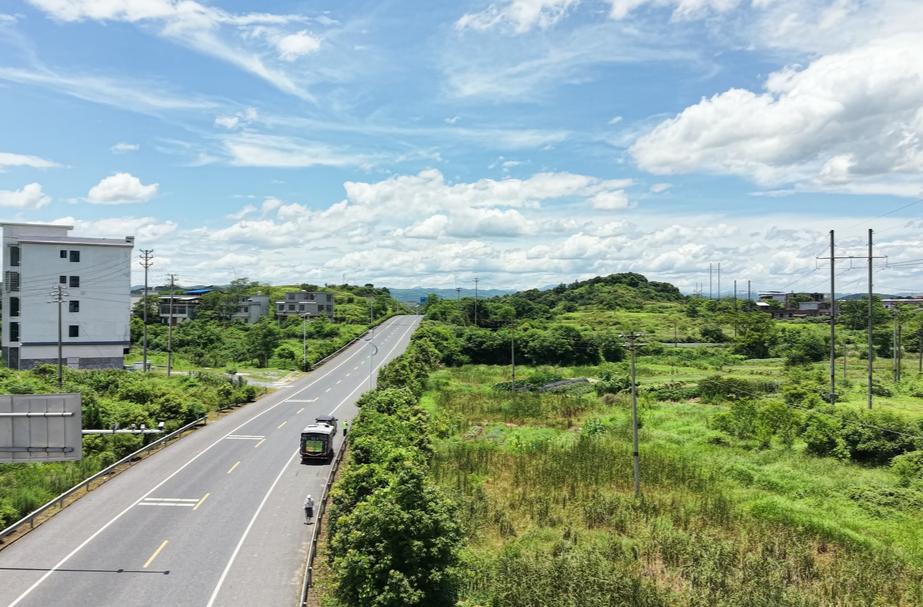 党旗在基层一线高高飘扬|永兴县公路建设养护中心党总支：党建引领筑坦途 匠心养护惠民生