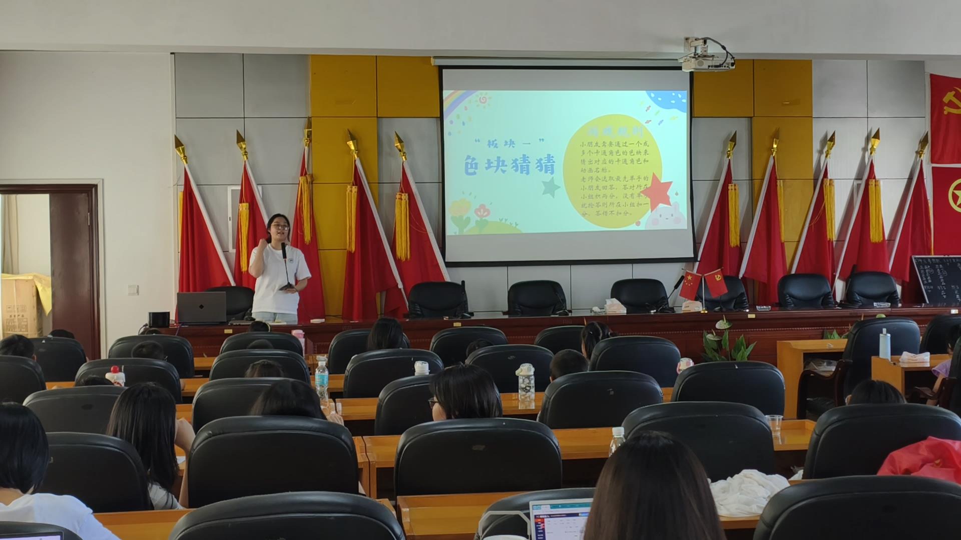 多彩暑假：公益暑期托管 陪伴孩童成长
