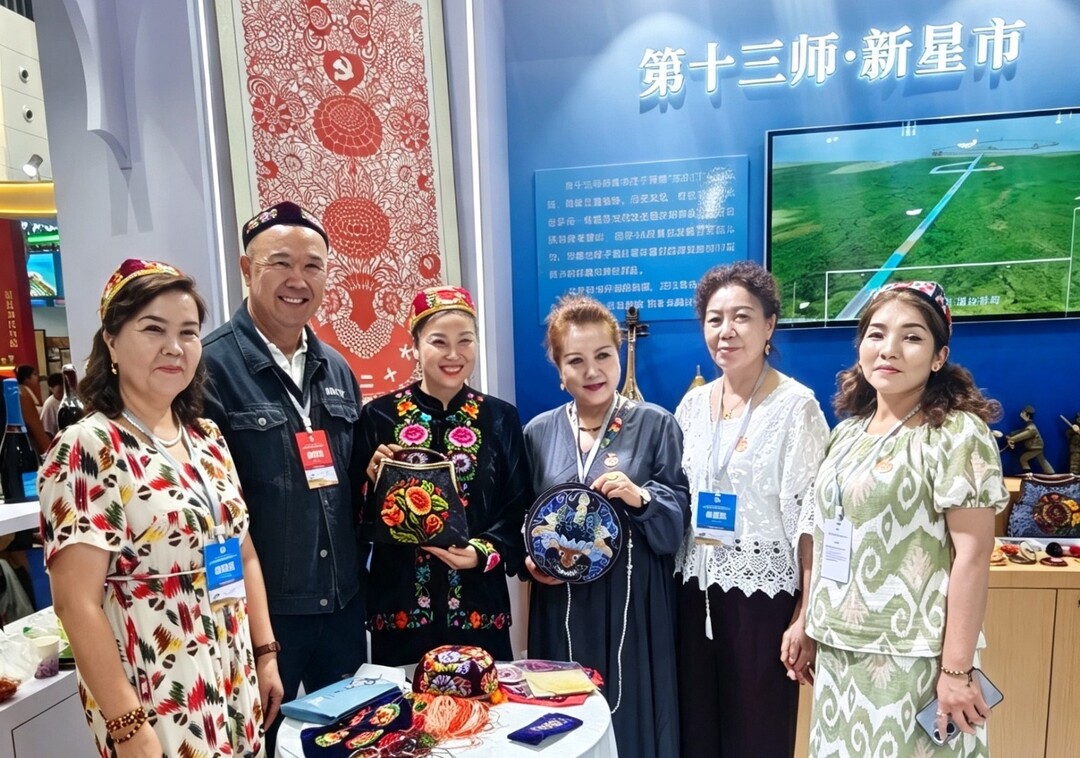 湘疆非遗双向交融！永兴大布江拼布绣亮相新疆非遗援疆主题展