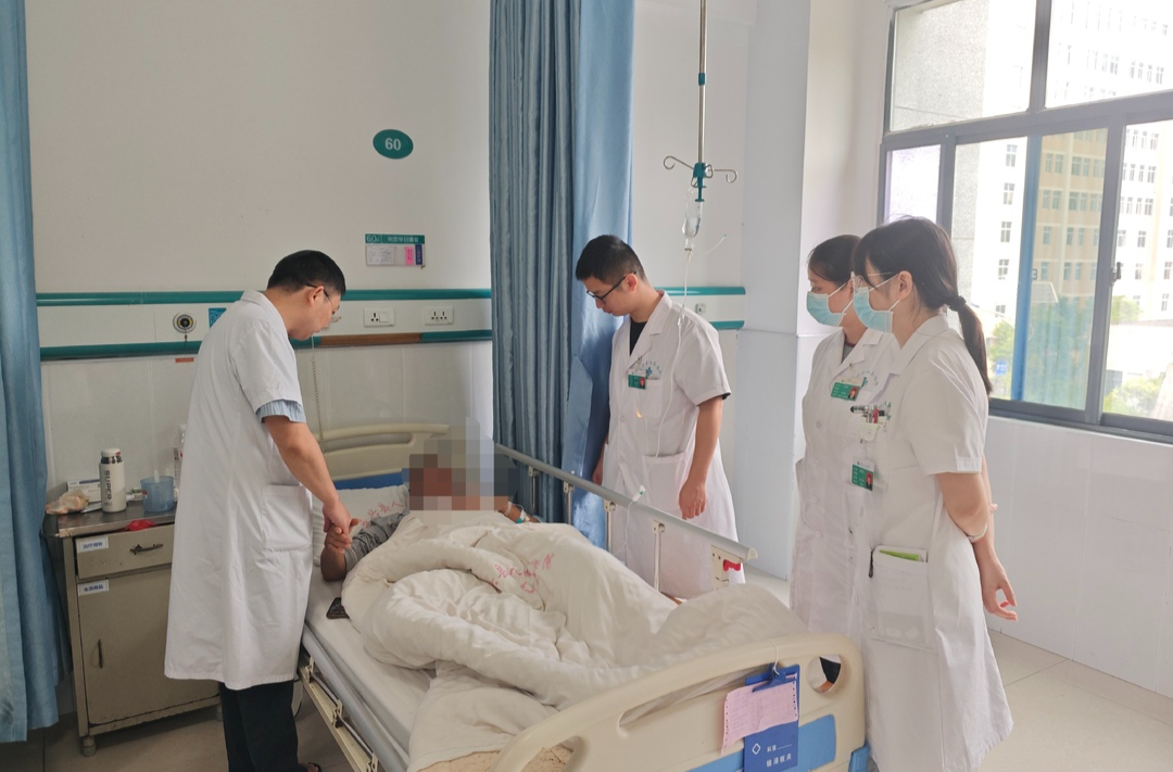 头晕数月，脑中藏“炸弹”  ——永兴人民医院微创支架一招疏通