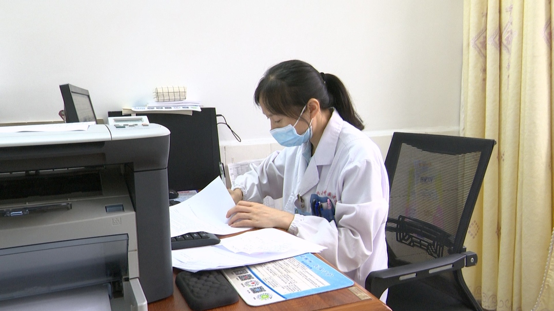 致敬医者 礼赞仁心|陈嘉：十余年坚守临床一线 用针灸为患者除病痛