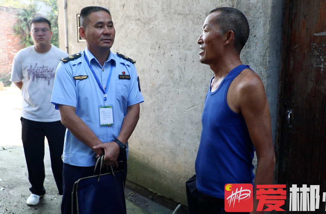 “家门口的污染”何时能解决？——省第四生态环境保护督察组核查首起群众信访投诉