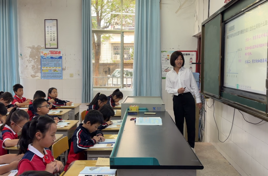 我们身边的好老师|胡秀英：身携沉疴守讲台 初心如磐育桃李