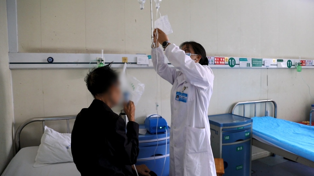人大代表风采｜曹振挺：代表履职守初心 让基层群众有“医”靠