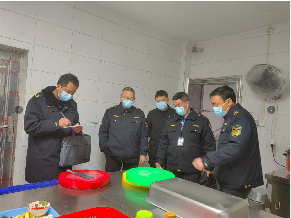 永兴县鲤鱼塘镇：筑牢校园食品安全防线
