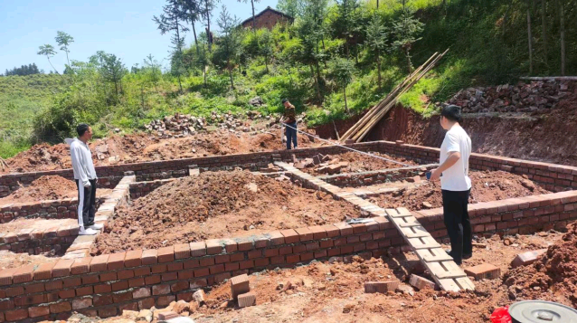 永兴县金龟镇强化巡查 筑牢农村建房安全防线