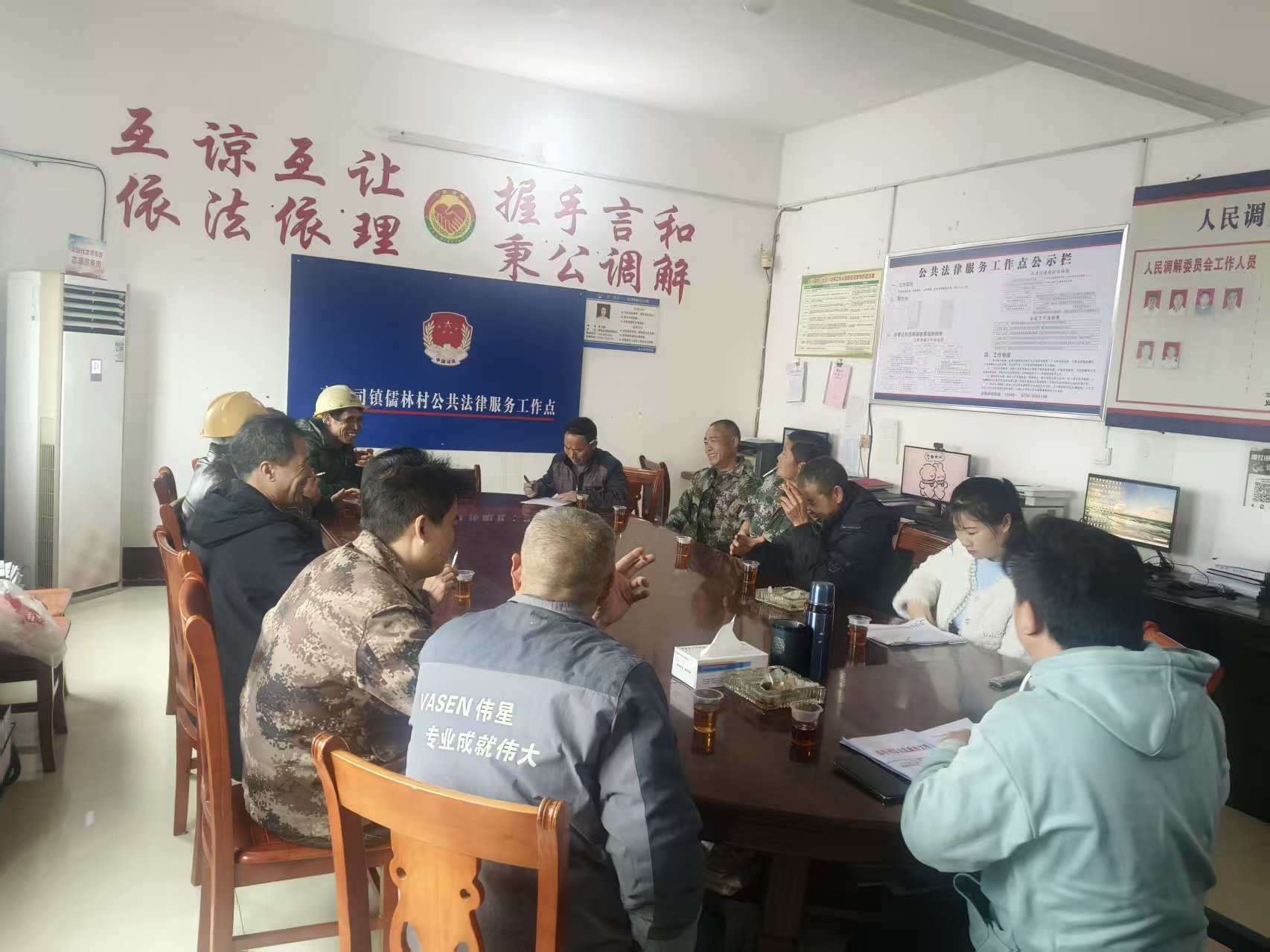 永兴县高亭司镇：工匠安全座谈会绷紧施工“安全弦”