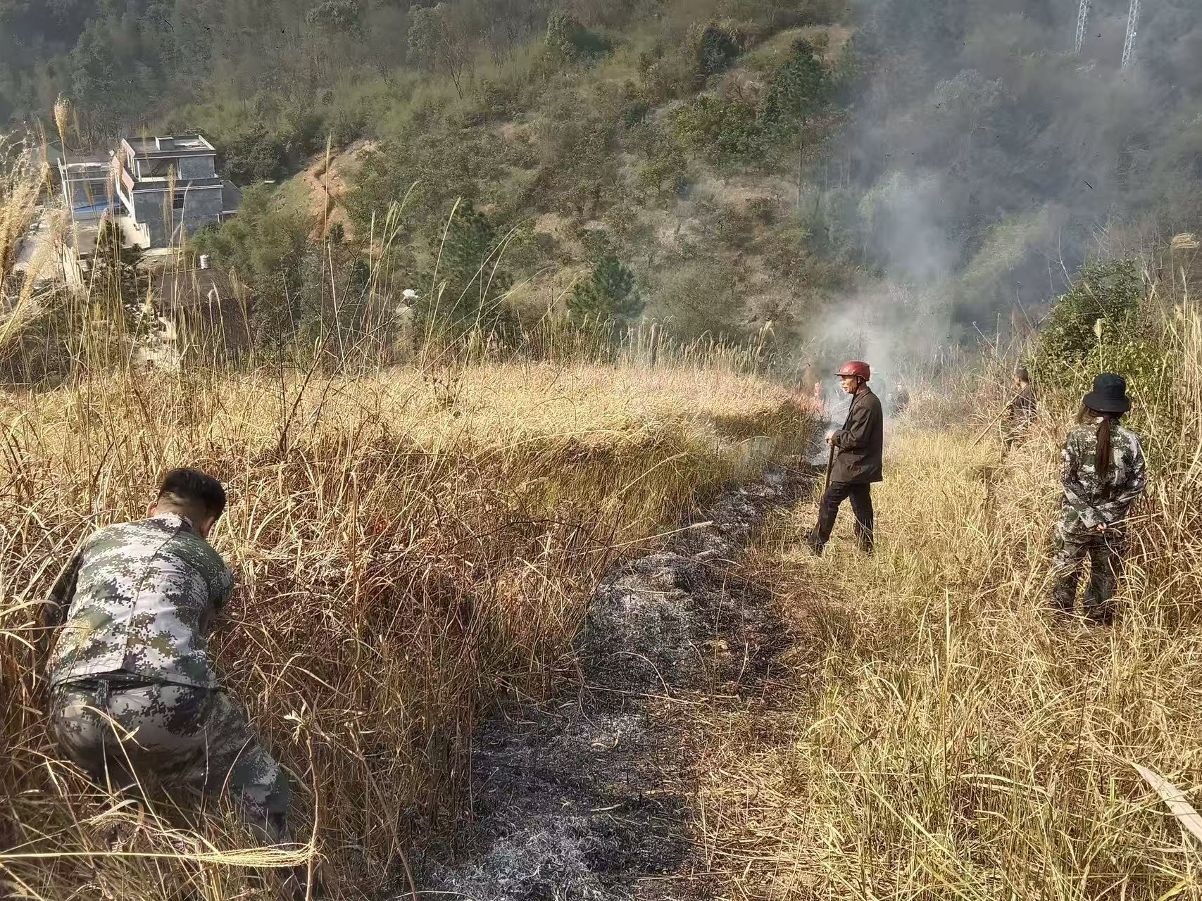 永兴县高亭司镇：开展应急抢险演练，以练备战筑牢防线